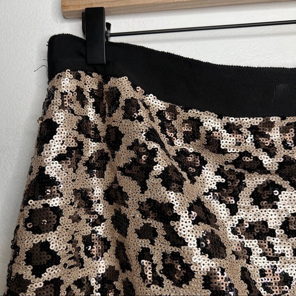 Banana Republic Sequin Leopard Print Mini Skirt NWT Size 14 - Picture 4 of 15